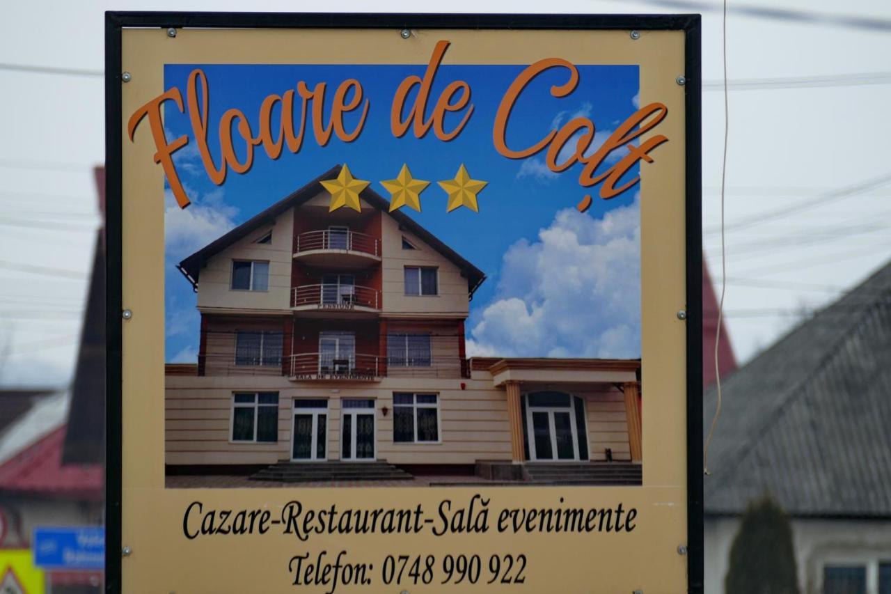 Floare De Colt Hotel Berbesti Екстериор снимка